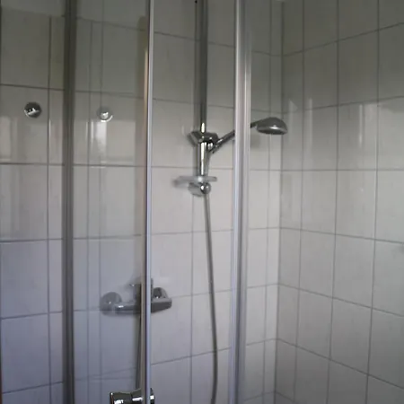 Ferienwohnung-moorberg-mit-schoener-terrasse-in-ruhiger-lage *